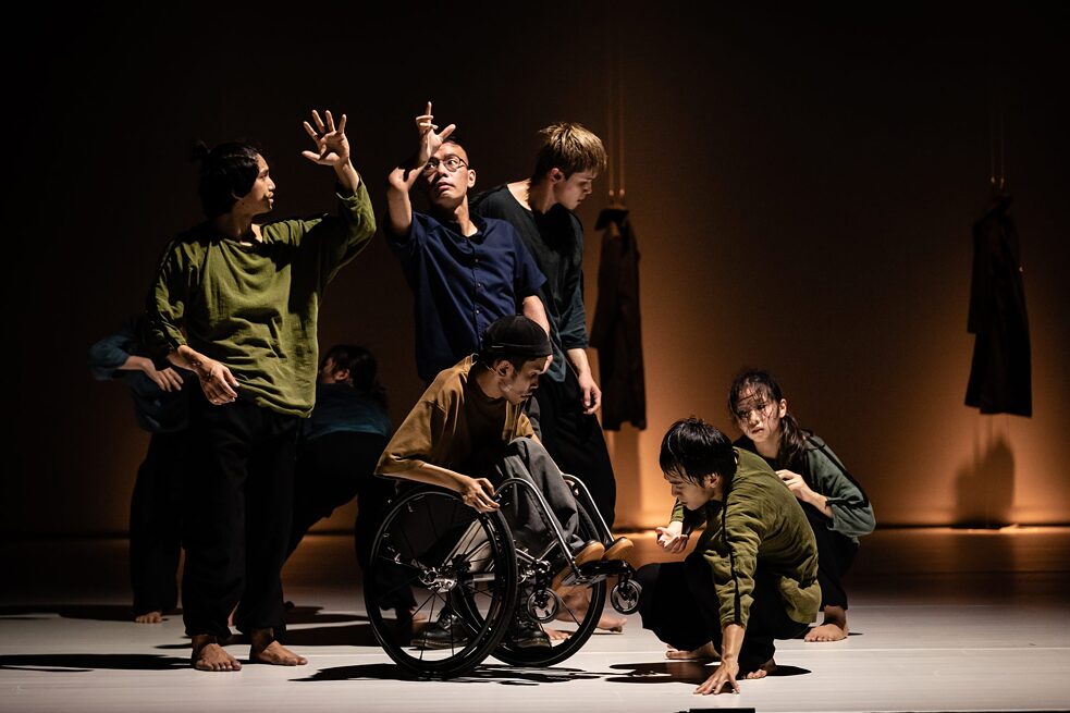 Produced by THE Dance Company and commissioned by Singapore Chinese Cultural Centre, dance performance. Pan will be screened at OCAT Shanghai.